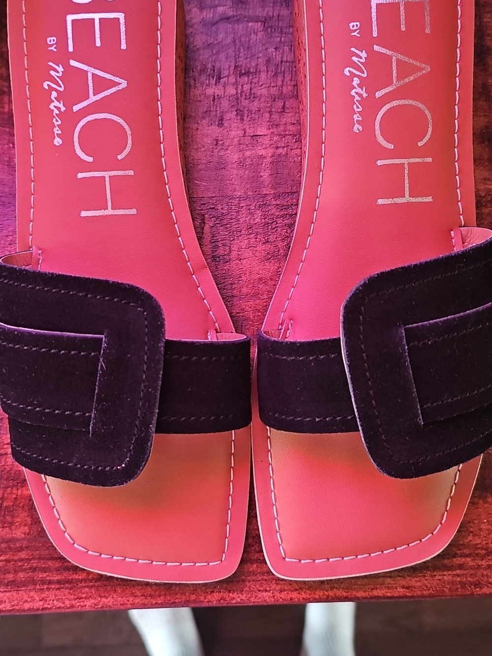 NWOT BEACH Matisse Suade Black Slide Sandals - Picture 4 of 4